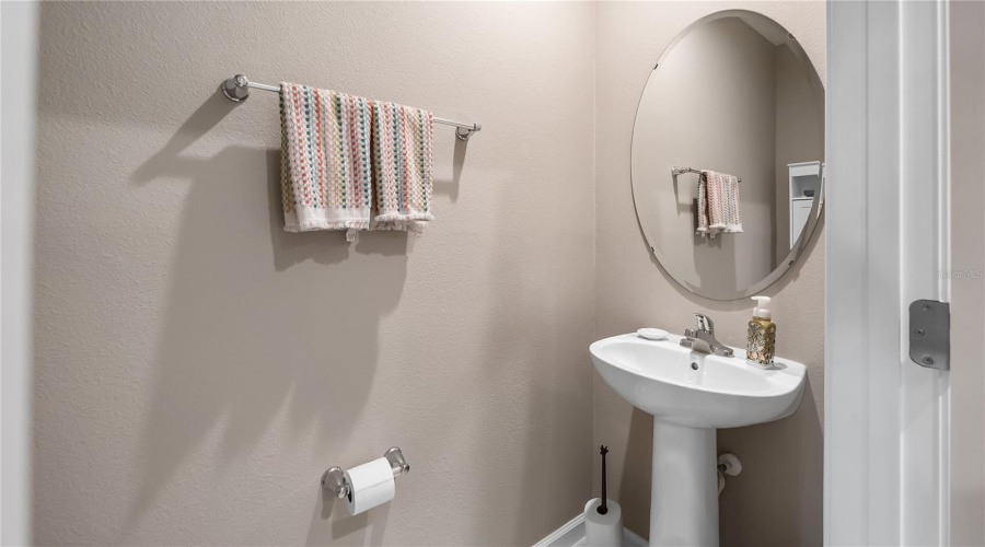 DAVENPORT, Florida 33837, 3 Bedrooms Bedrooms, ,2 BathroomsBathrooms,Residential,For Sale,SEDGEWICK,0,MFRO6431405
