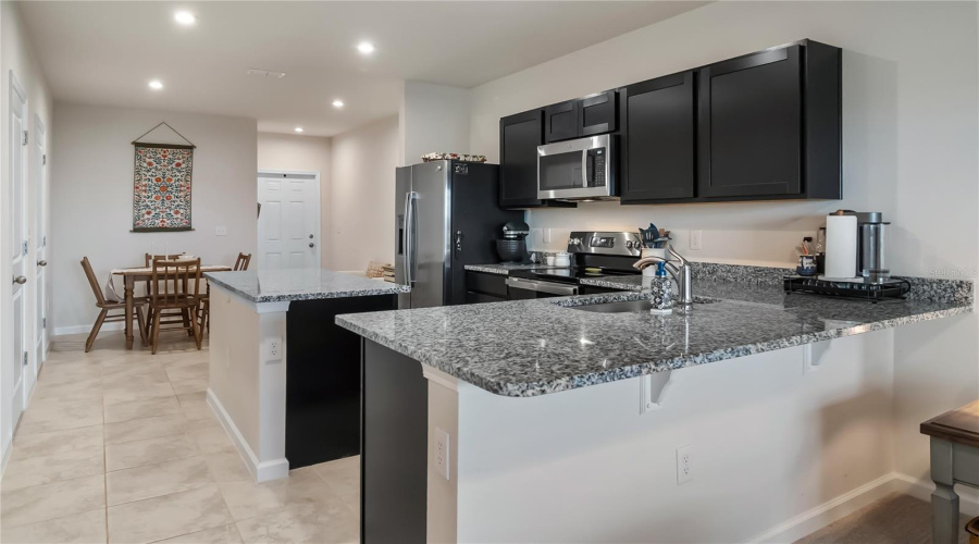 DAVENPORT, Florida 33837, 3 Bedrooms Bedrooms, ,2 BathroomsBathrooms,Residential,For Sale,SEDGEWICK,0,MFRO6431405