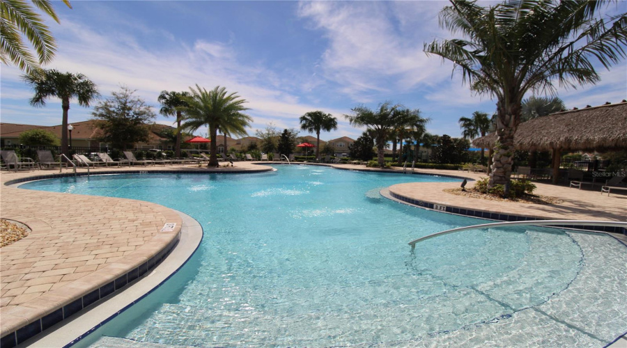 DAVENPORT, Florida 33896, 2 Bedrooms Bedrooms, ,2 BathroomsBathrooms,Residential,For Sale,TRAPPERS TRAIL,0,MFRO6186988