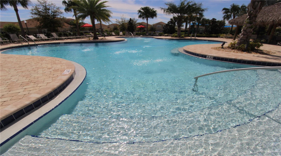 DAVENPORT, Florida 33896, 2 Bedrooms Bedrooms, ,2 BathroomsBathrooms,Residential,For Sale,TRAPPERS TRAIL,0,MFRO6186988
