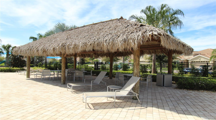 DAVENPORT, Florida 33896, 2 Bedrooms Bedrooms, ,2 BathroomsBathrooms,Residential,For Sale,TRAPPERS TRAIL,0,MFRO6186988
