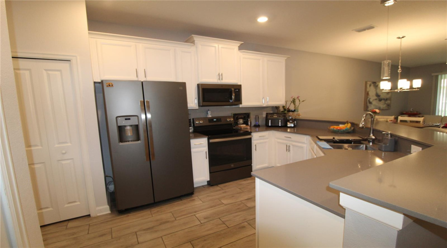 DAVENPORT, Florida 33896, 2 Bedrooms Bedrooms, ,2 BathroomsBathrooms,Residential,For Sale,TRAPPERS TRAIL,0,MFRO6186988