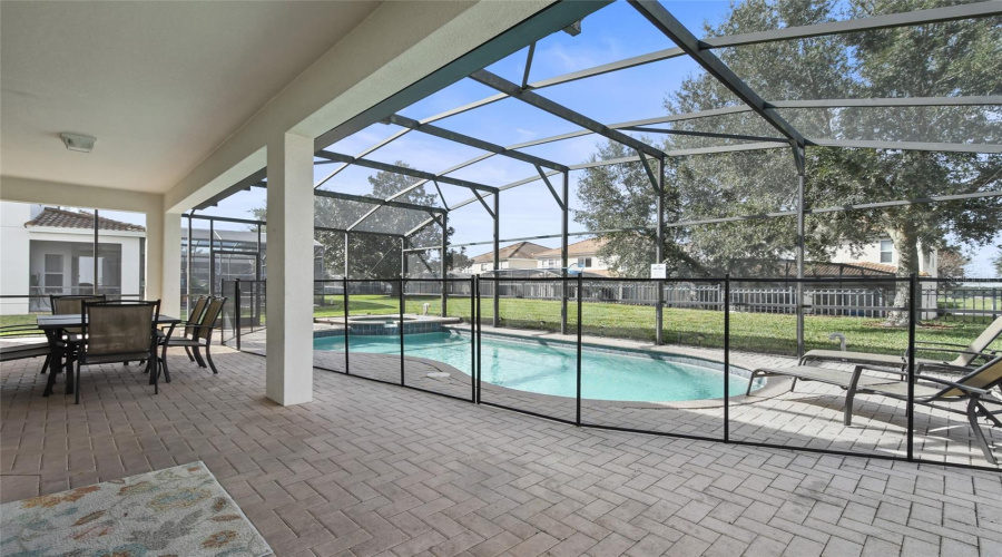 KISSIMMEE, Florida 34747, 6 Bedrooms Bedrooms, ,4 BathroomsBathrooms,Residential,For Sale,HOLTROCK,0,MFRO6432734