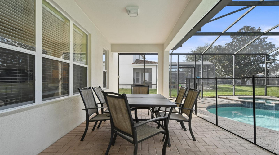 KISSIMMEE, Florida 34747, 6 Bedrooms Bedrooms, ,4 BathroomsBathrooms,Residential,For Sale,HOLTROCK,0,MFRO6432734