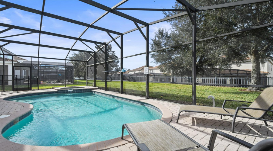 KISSIMMEE, Florida 34747, 6 Bedrooms Bedrooms, ,4 BathroomsBathrooms,Residential,For Sale,HOLTROCK,0,MFRO6432734