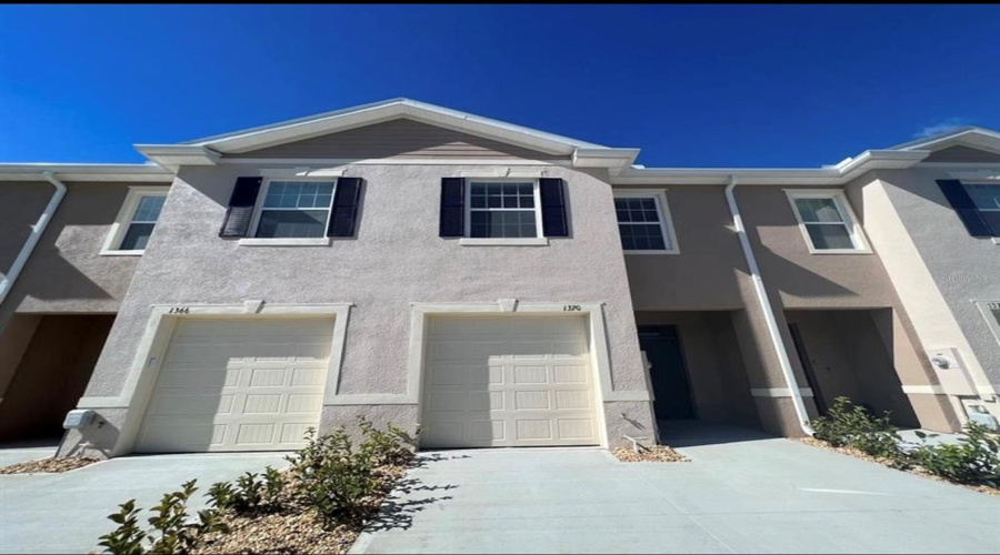 DAVENPORT, Florida 33837, 3 Bedrooms Bedrooms, ,2 BathroomsBathrooms,Residential,For Sale,YELLOW FINCH,0,MFRO6433063