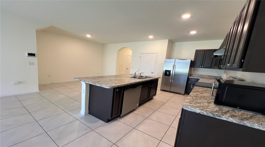 DAVENPORT, Florida 33837, 3 Bedrooms Bedrooms, ,2 BathroomsBathrooms,Residential,For Sale,YELLOW FINCH,0,MFRO6433063