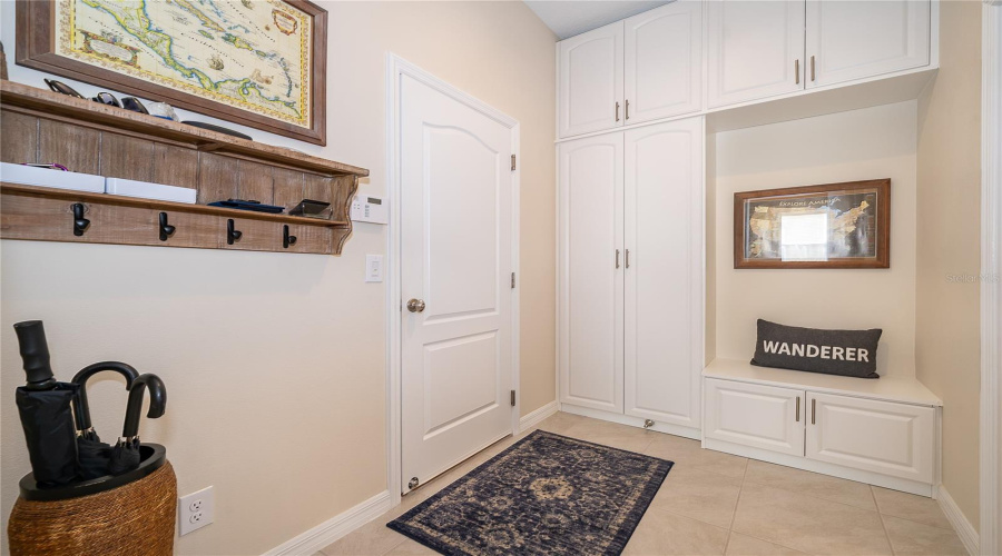 KISSIMMEE, Florida 34747, 3 Bedrooms Bedrooms, ,2 BathroomsBathrooms,Residential,For Sale,FOUR SEASONS,0,MFRO6432349