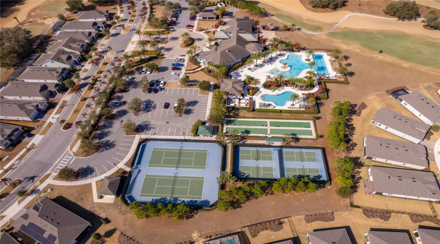 KISSIMMEE, Florida 34747, 3 Bedrooms Bedrooms, ,2 BathroomsBathrooms,Residential,For Sale,FOUR SEASONS,0,MFRO6432349