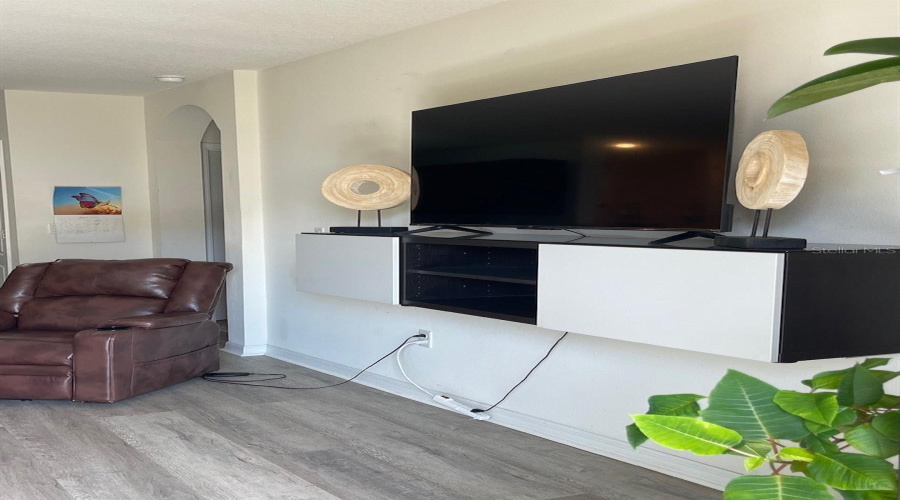 DAVENPORT, Florida 33837, 3 Bedrooms Bedrooms, ,2 BathroomsBathrooms,Residential,For Sale,LIBERTY,0,MFRS5155418