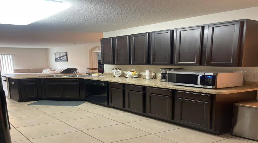 DAVENPORT, Florida 33837, 3 Bedrooms Bedrooms, ,2 BathroomsBathrooms,Residential,For Sale,LIBERTY,0,MFRS5155418