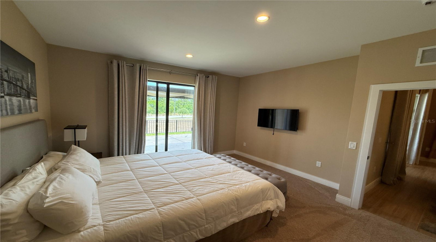 KISSIMMEE, Florida 34747, 4 Bedrooms Bedrooms, ,4 BathroomsBathrooms,Residential,For Sale,ROCKEFELLER WAY,0,MFRO6432033