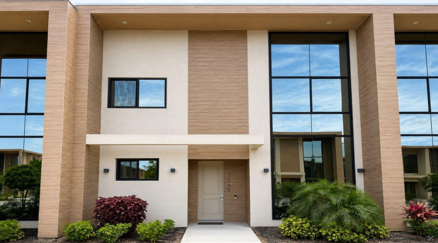 KISSIMMEE, Florida 34747, 4 Bedrooms Bedrooms, ,4 BathroomsBathrooms,Residential,For Sale,ROCKEFELLER WAY,0,MFRO6432033