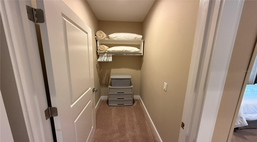 KISSIMMEE, Florida 34747, 4 Bedrooms Bedrooms, ,4 BathroomsBathrooms,Residential,For Sale,ROCKEFELLER WAY,0,MFRO6432033