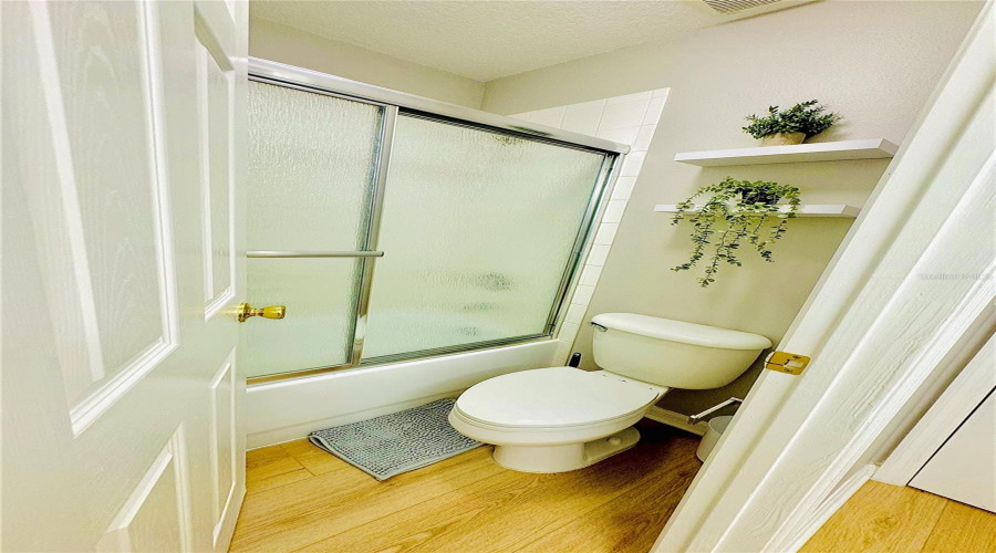 KISSIMMEE, Florida 34746, 4 Bedrooms Bedrooms, ,3 BathroomsBathrooms,Residential,For Sale,CUMBRIAN LAKES,0,MFRO6433007