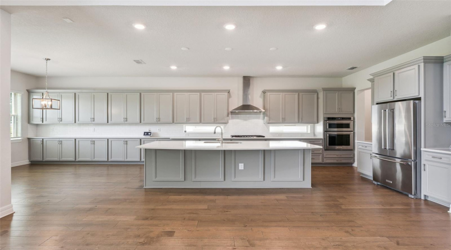 ORLANDO, Florida 32836, 4 Bedrooms Bedrooms, ,3 BathroomsBathrooms,Residential,For Sale,WOODLAND FOREST,0,MFRO6431081
