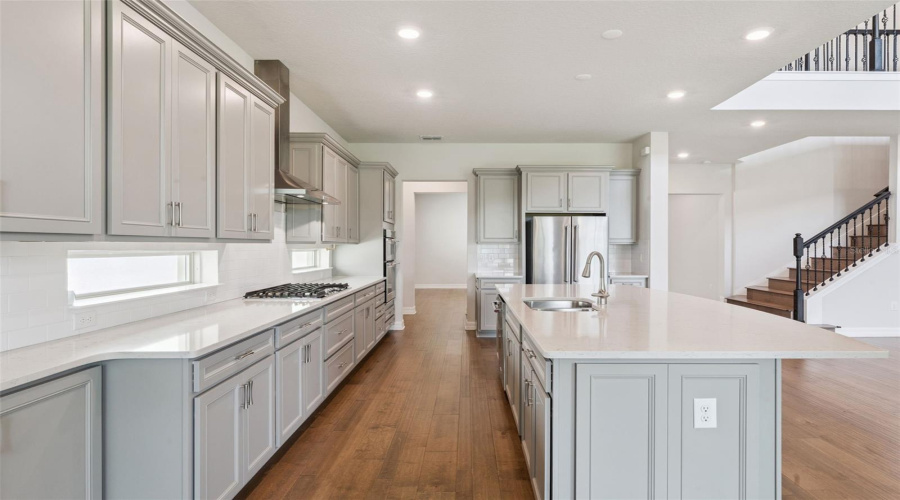 ORLANDO, Florida 32836, 4 Bedrooms Bedrooms, ,3 BathroomsBathrooms,Residential,For Sale,WOODLAND FOREST,0,MFRO6431081