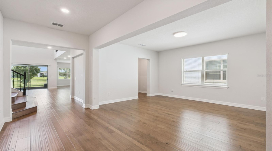 ORLANDO, Florida 32836, 4 Bedrooms Bedrooms, ,3 BathroomsBathrooms,Residential,For Sale,WOODLAND FOREST,0,MFRO6431081