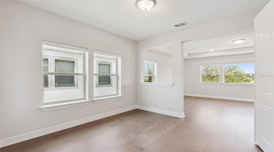 ORLANDO, Florida 32836, 4 Bedrooms Bedrooms, ,3 BathroomsBathrooms,Residential,For Sale,WOODLAND FOREST,0,MFRO6431081
