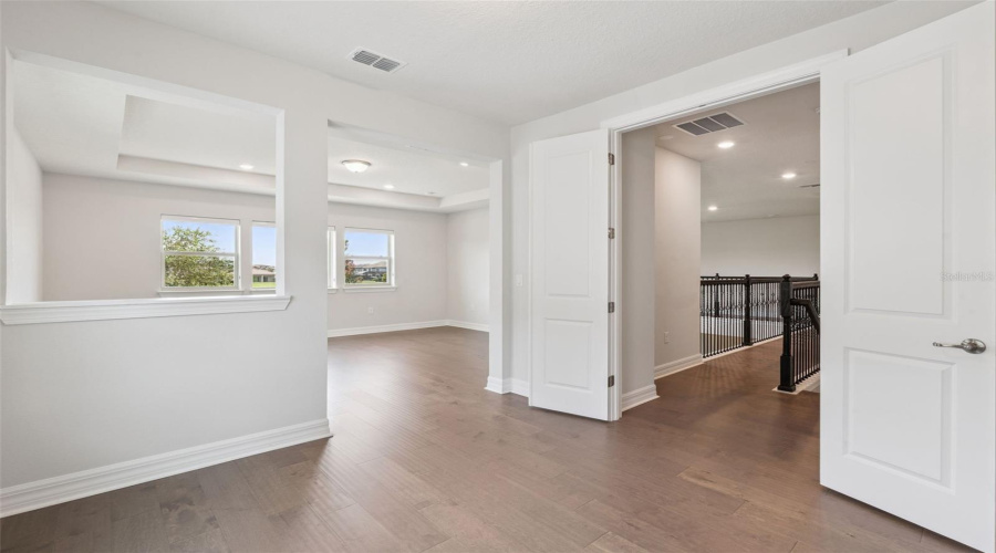 ORLANDO, Florida 32836, 4 Bedrooms Bedrooms, ,3 BathroomsBathrooms,Residential,For Sale,WOODLAND FOREST,0,MFRO6431081