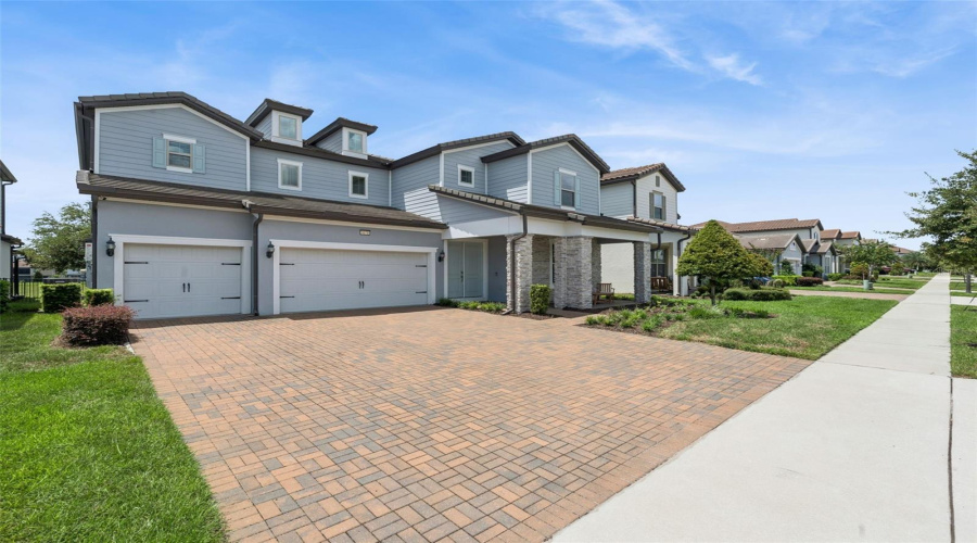 ORLANDO, Florida 32836, 4 Bedrooms Bedrooms, ,3 BathroomsBathrooms,Residential,For Sale,WOODLAND FOREST,0,MFRO6431081