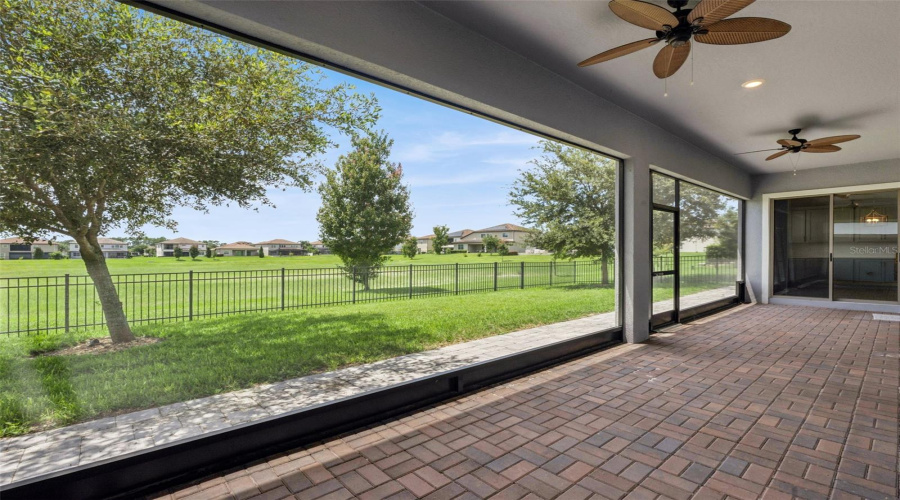 ORLANDO, Florida 32836, 4 Bedrooms Bedrooms, ,3 BathroomsBathrooms,Residential,For Sale,WOODLAND FOREST,0,MFRO6431081