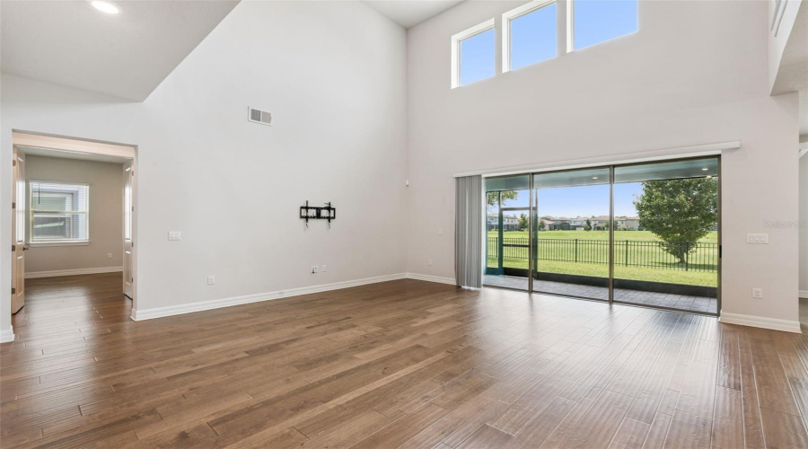 ORLANDO, Florida 32836, 4 Bedrooms Bedrooms, ,3 BathroomsBathrooms,Residential,For Sale,WOODLAND FOREST,0,MFRO6431081