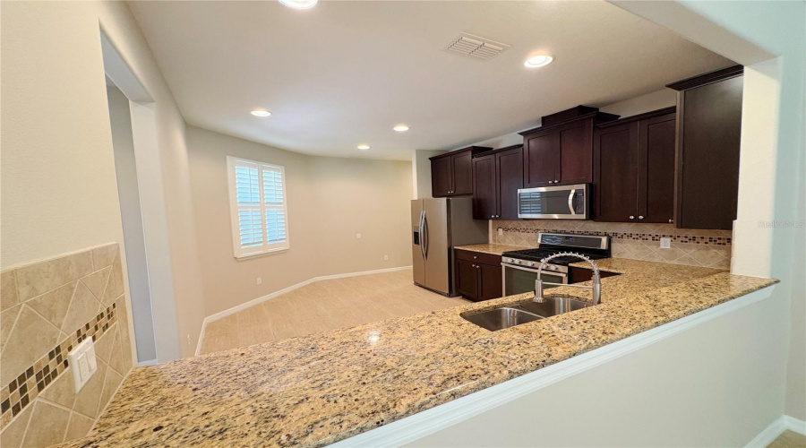 DAVENPORT, Florida 33837, 3 Bedrooms Bedrooms, ,2 BathroomsBathrooms,Residential,For Sale,LA CRESTA,0,MFRP4939586
