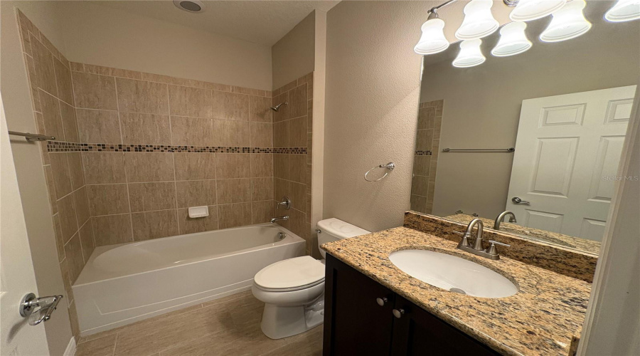 DAVENPORT, Florida 33837, 3 Bedrooms Bedrooms, ,2 BathroomsBathrooms,Residential,For Sale,LA CRESTA,0,MFRP4939586