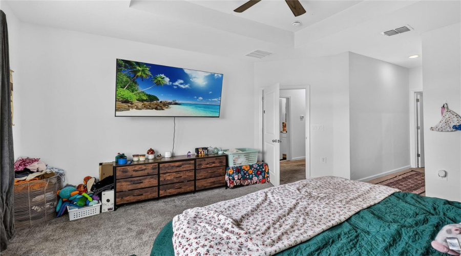 DAVENPORT, Florida 33896, 4 Bedrooms Bedrooms, ,3 BathroomsBathrooms,Residential,For Sale,NINE IRON,0,MFRO6425815