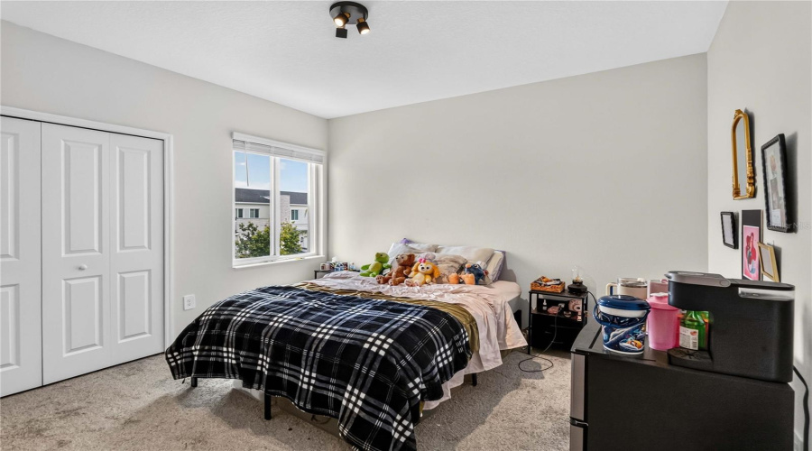 DAVENPORT, Florida 33896, 4 Bedrooms Bedrooms, ,3 BathroomsBathrooms,Residential,For Sale,NINE IRON,0,MFRO6425815