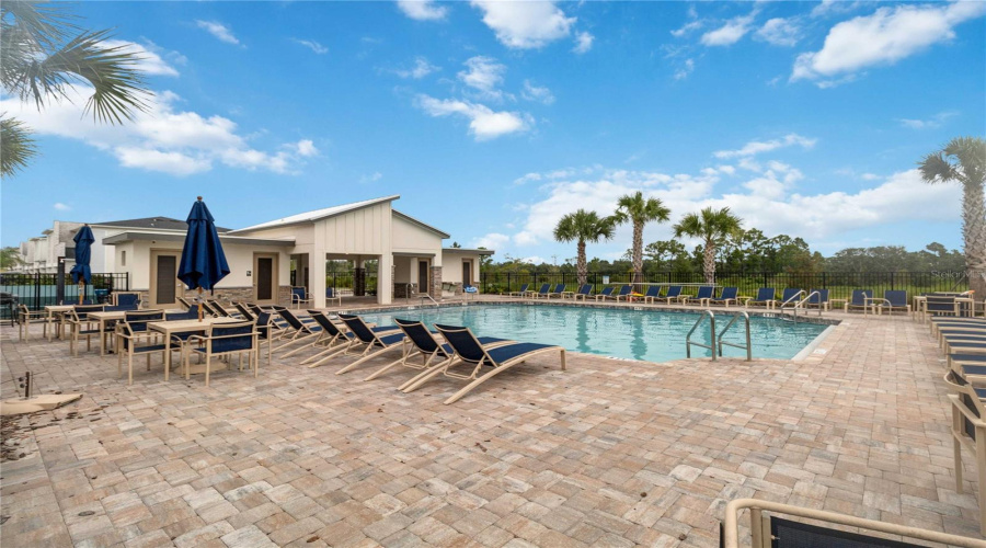 DAVENPORT, Florida 33896, 4 Bedrooms Bedrooms, ,3 BathroomsBathrooms,Residential,For Sale,NINE IRON,0,MFRO6425815