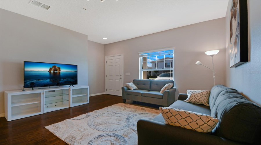 KISSIMMEE, Florida 34747, 3 Bedrooms Bedrooms, ,2 BathroomsBathrooms,Residential,For Sale,SHINE,0,MFRS5155518
