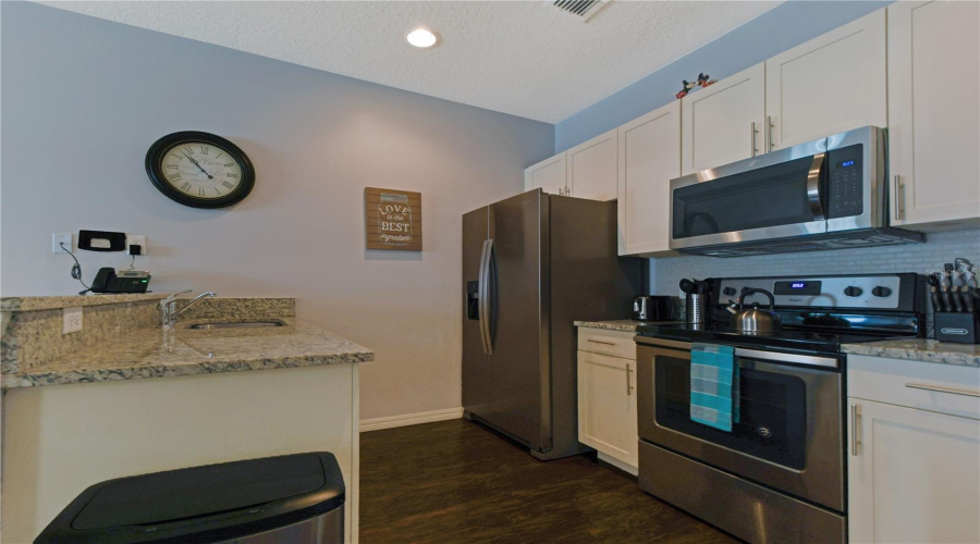 KISSIMMEE, Florida 34747, 3 Bedrooms Bedrooms, ,2 BathroomsBathrooms,Residential,For Sale,SHINE,0,MFRS5155518