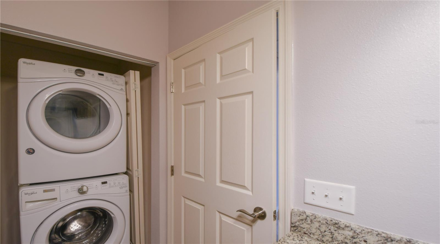 KISSIMMEE, Florida 34747, 3 Bedrooms Bedrooms, ,2 BathroomsBathrooms,Residential,For Sale,SHINE,0,MFRS5155518