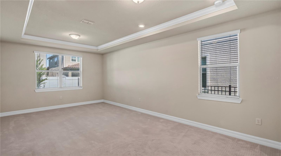 ORLANDO, Florida 32836, 6 Bedrooms Bedrooms, ,4 BathroomsBathrooms,Residential,For Sale,HANGING VINE,0,MFRO6431348