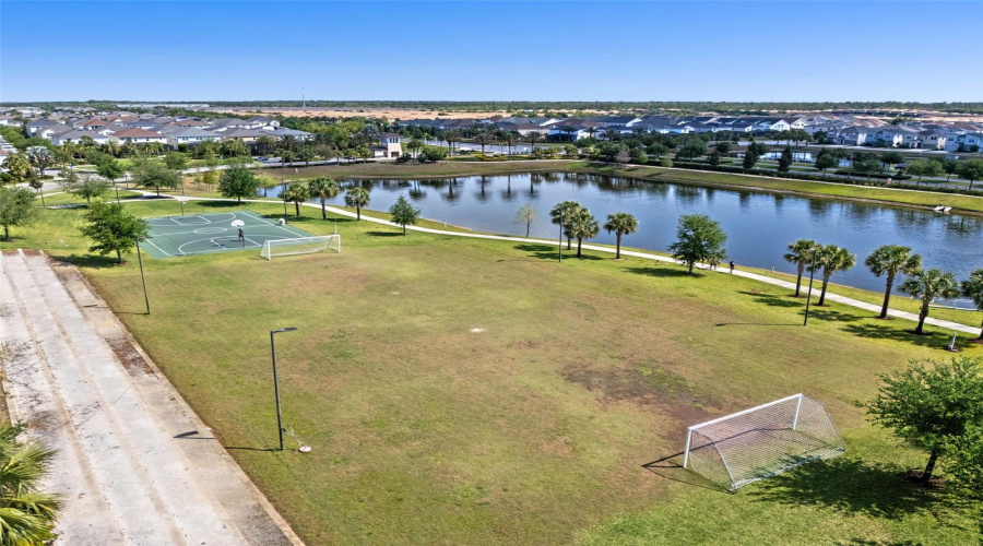 KISSIMMEE, Florida 34747, 6 Bedrooms Bedrooms, ,4 BathroomsBathrooms,Residential,For Sale,AMELIA DOWNS,0,MFRS5155573