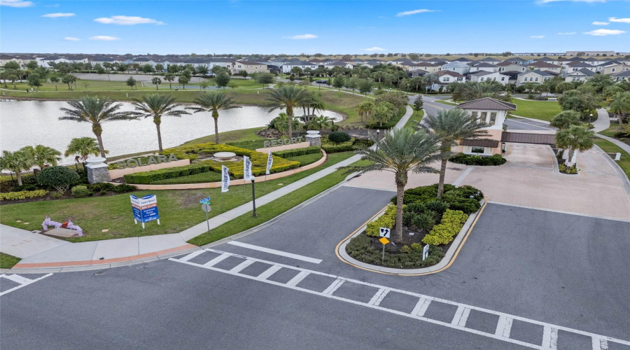 KISSIMMEE, Florida 34747, 6 Bedrooms Bedrooms, ,4 BathroomsBathrooms,Residential,For Sale,AMELIA DOWNS,0,MFRS5155573
