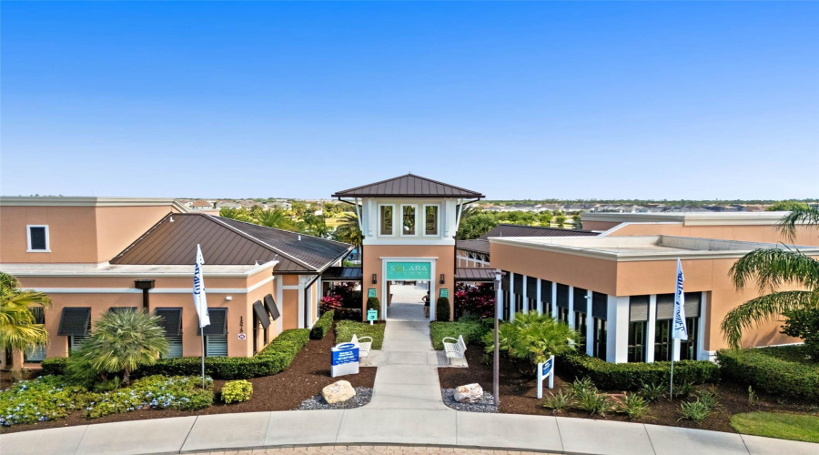 KISSIMMEE, Florida 34747, 6 Bedrooms Bedrooms, ,4 BathroomsBathrooms,Residential,For Sale,AMELIA DOWNS,0,MFRS5155573