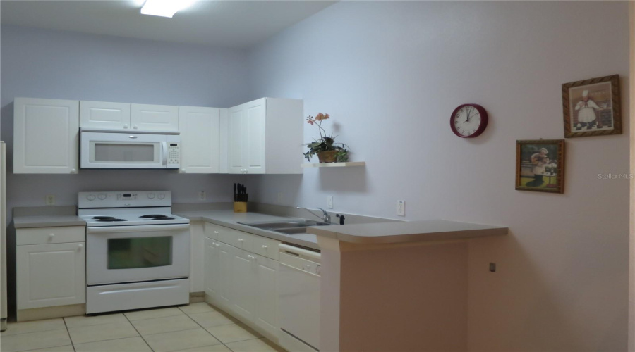 KISSIMMEE, Florida 34746, 3 Bedrooms Bedrooms, ,2 BathroomsBathrooms,Residential,For Sale,CLUB CORTILE,0,MFRO6431898