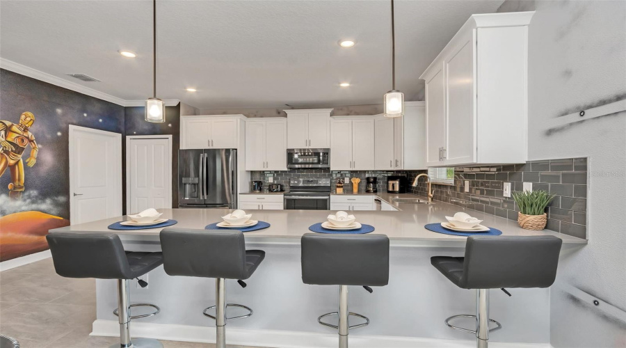 KISSIMMEE, Florida 34746, 6 Bedrooms Bedrooms, ,6 BathroomsBathrooms,Residential,For Sale,PROLOGUE,0,MFRO6433356