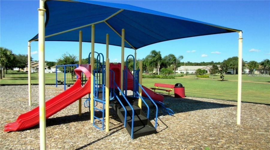 Kissimmee, Florida 34747, 4 Bedroom Bedrooms, ,3 Bathroombathrooms,Residential,For Sale,Oneida,0,Mfro6433486