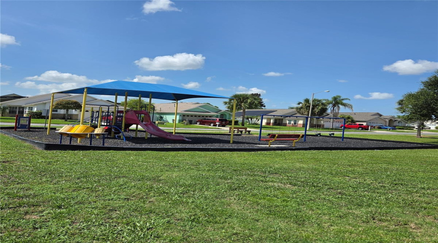 Kissimmee, Florida 34747, 4 Bedroom Bedrooms, ,3 Bathroombathrooms,Residential,For Sale,Oneida,0,Mfro6433486