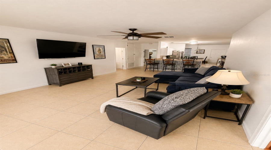 DAVENPORT, Florida 33837, 5 Bedrooms Bedrooms, ,3 BathroomsBathrooms,Residential,For Sale,SIGMUND,0,MFRS5155527