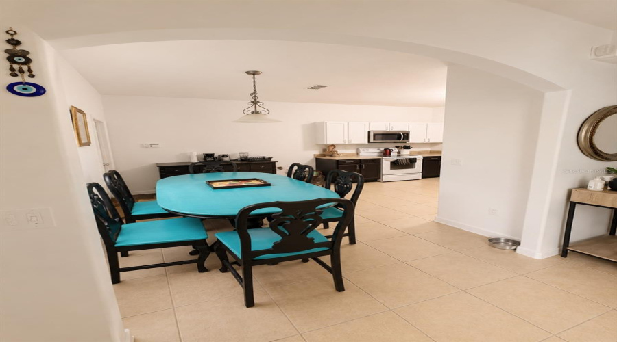 DAVENPORT, Florida 33837, 5 Bedrooms Bedrooms, ,3 BathroomsBathrooms,Residential,For Sale,SIGMUND,0,MFRS5155527