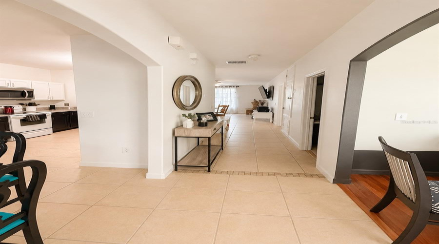 DAVENPORT, Florida 33837, 5 Bedrooms Bedrooms, ,3 BathroomsBathrooms,Residential,For Sale,SIGMUND,0,MFRS5155527