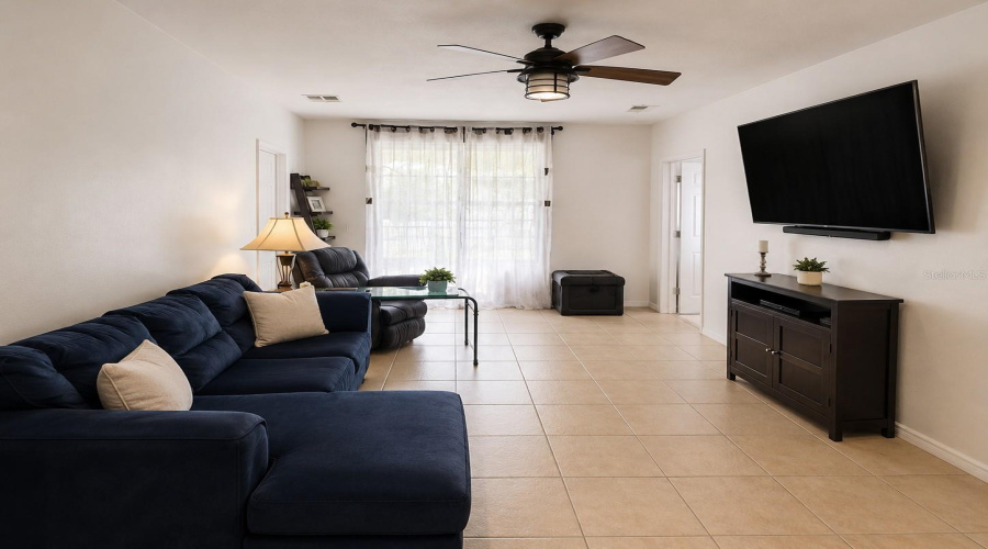 DAVENPORT, Florida 33837, 5 Bedrooms Bedrooms, ,3 BathroomsBathrooms,Residential,For Sale,SIGMUND,0,MFRS5155527