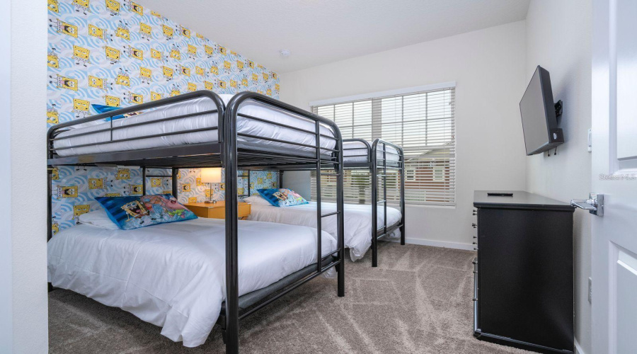 KISSIMMEE, Florida 34747, 5 Bedrooms Bedrooms, ,5 BathroomsBathrooms,Residential,For Sale,SUNFLOWER,0,MFRO6432671