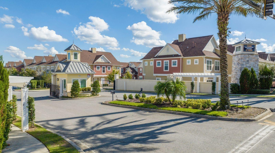 KISSIMMEE, Florida 34747, 5 Bedrooms Bedrooms, ,5 BathroomsBathrooms,Residential,For Sale,SUNFLOWER,0,MFRO6432671