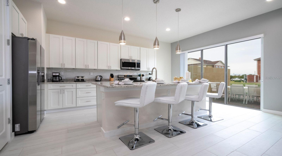 KISSIMMEE, Florida 34747, 5 Bedrooms Bedrooms, ,5 BathroomsBathrooms,Residential,For Sale,SUNFLOWER,0,MFRO6432671